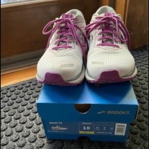 Brooks Ghost 12 Size 10 Wide